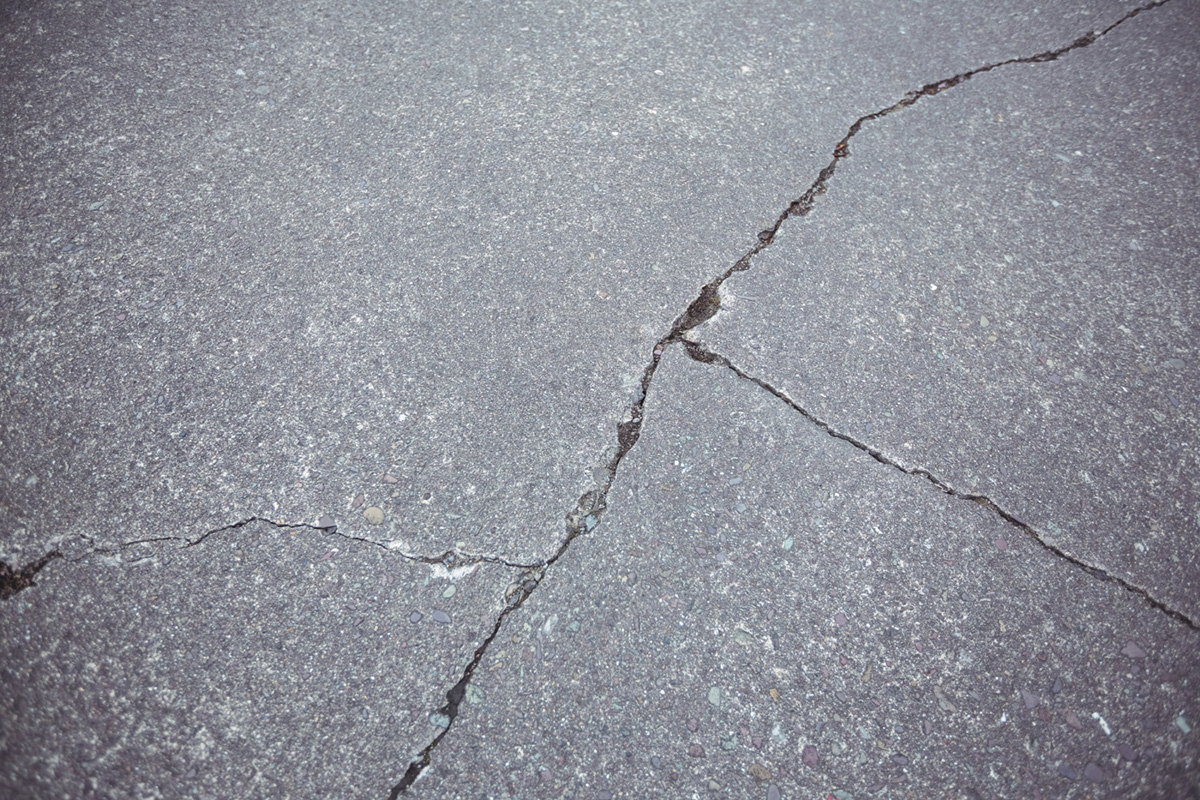 The Importance of Preparation for Asphalt Crack Filling