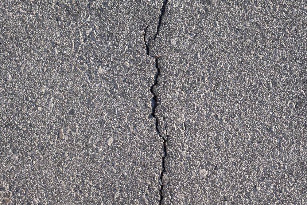 A Comprehensive Guide to Asphalt Crack Repair