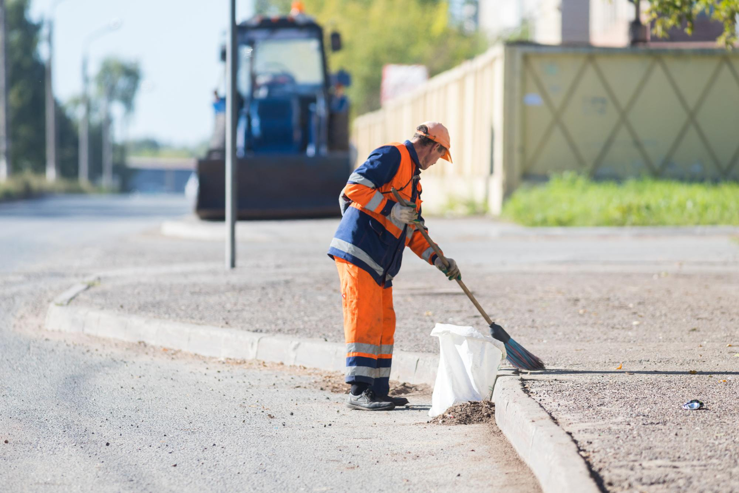 Tips on Asphalt Cleaning: Keep Your Pavement Looking Its Best!