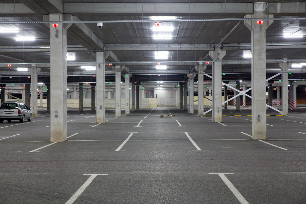The Importance of Parking Lot Signs and Markings