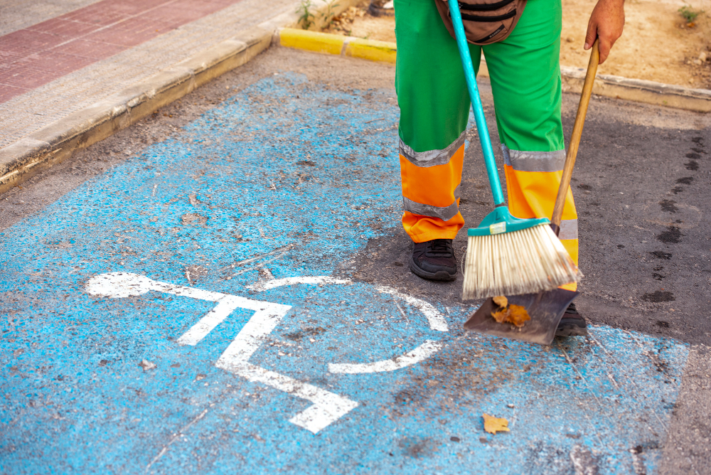 How Do You Clean A Commercial Parking Lot?