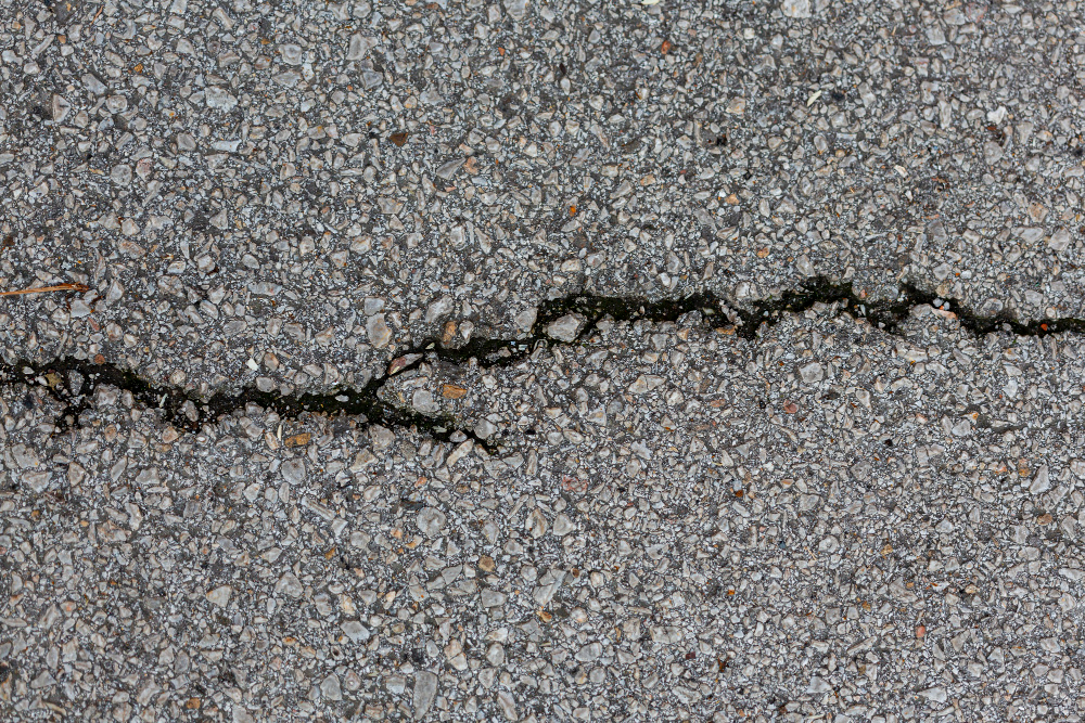How Long Does Asphalt Crack Filler Last?