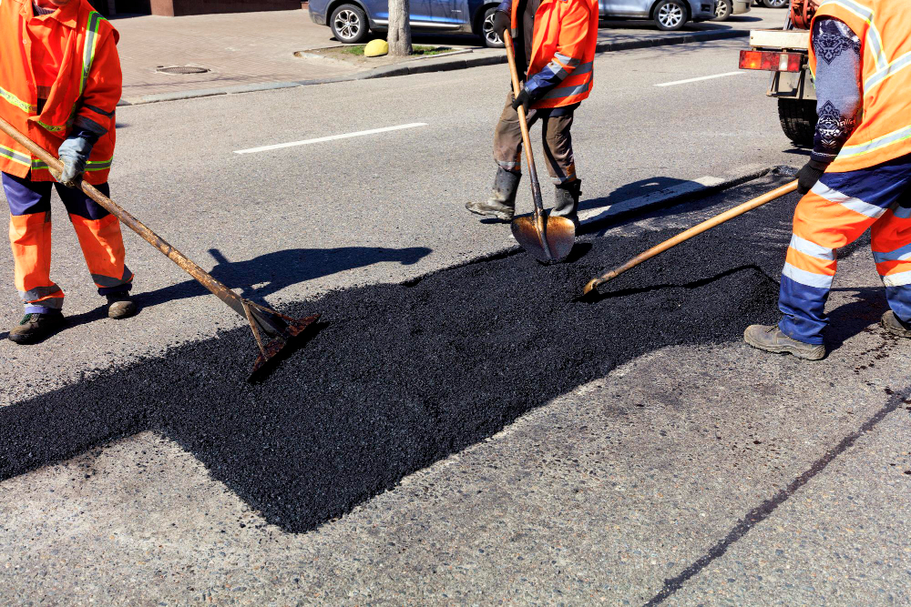 Questions to Ask Before Hiring an Asphalt Contractor