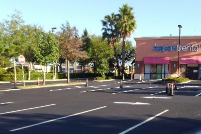 Aspen Dental's Parking lot