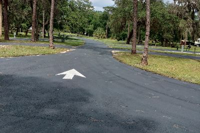 Asphalt pavement painting