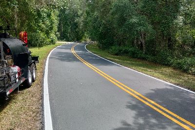 Asphalt pavement painting