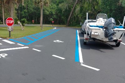 Asphalt pavement painting