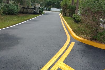 Asphalt pavement painting