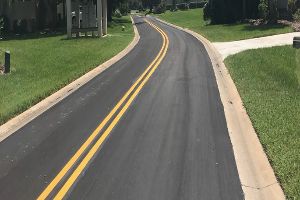 Liquid road sealcoating